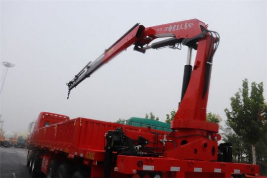 點擊查看詳細信息<br>標題：SQ5S3  5噸折疊臂 閱讀次數：3244